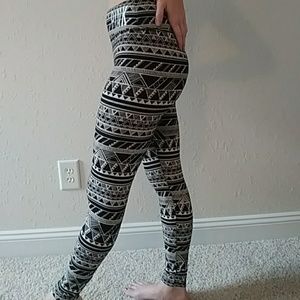 🎊Pink high waisted leggings